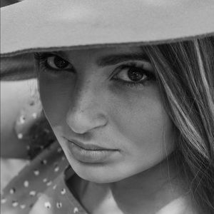 Meet your Posher, Annaleece